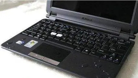 华硕笔记本电脑键盘进水，在送修前需要做哪些处理措施？