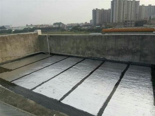 楼顶一直渗水、漏水，怎么解决？百修网分享处理防水补漏方法！