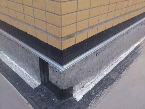 屋面使用防水保温板需要注意些什么问题？