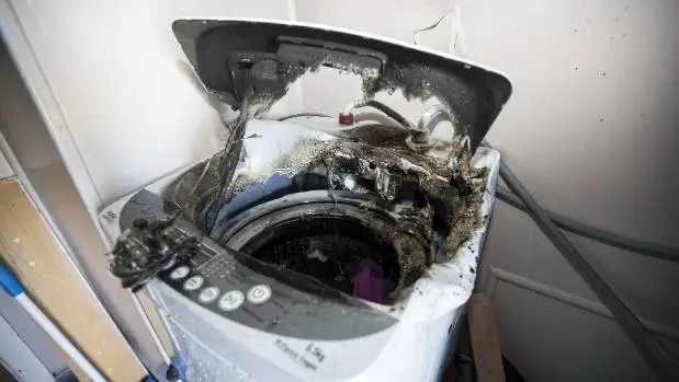西门子洗衣机为什么会冒烟自燃？导致洗衣机冒烟的原因是什么？