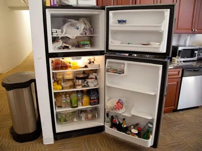 美菱冰箱制冷时有类似电流声和振动噪声？冰箱制冷噪声大怎么回事？