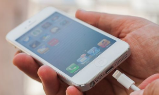 苹果手机充电口接触不良应该怎么处理？