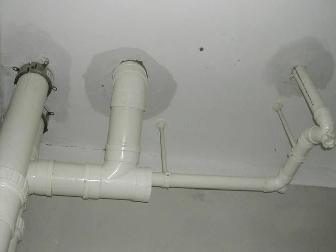 卫生间往楼下漏水怎么解决？卫生间防水补漏