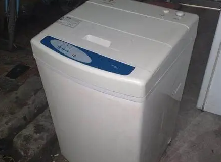 天津金羚洗衣机不能排水的解决方法