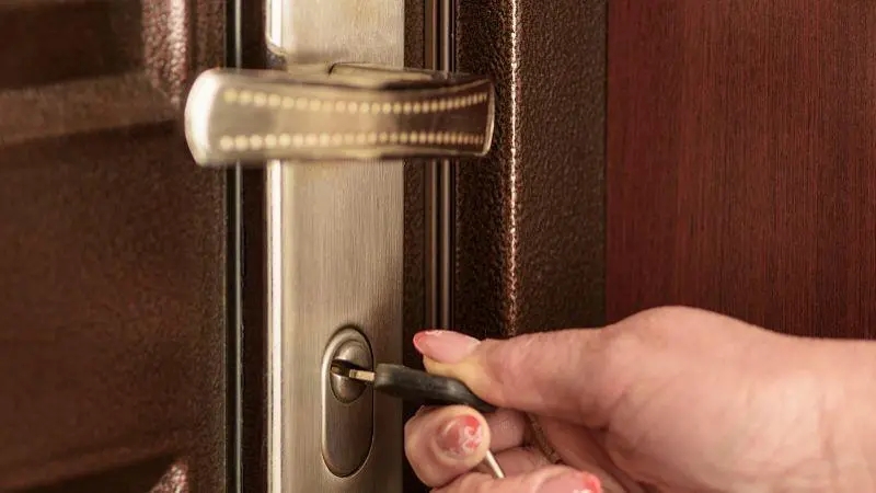 为什么防盗门打不开？钥匙的问题？还是门锁损坏？