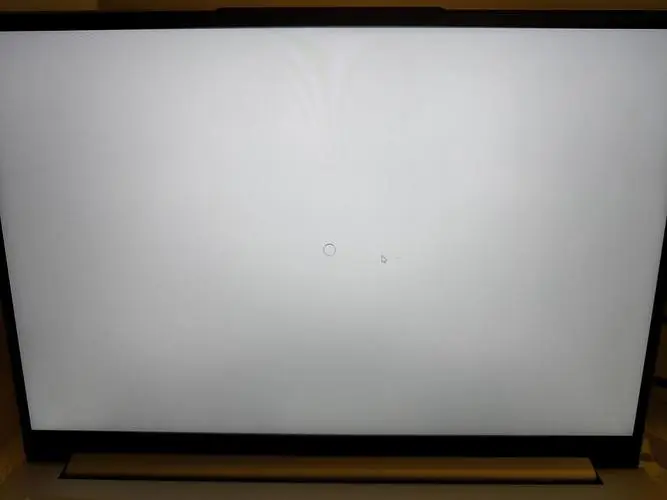 笔记本屏幕白屏，怎么维修？