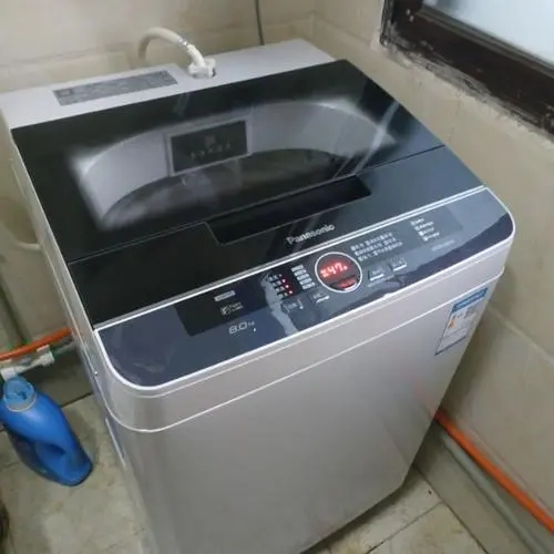 洗衣机存不住水一直漏的问题怎么解决